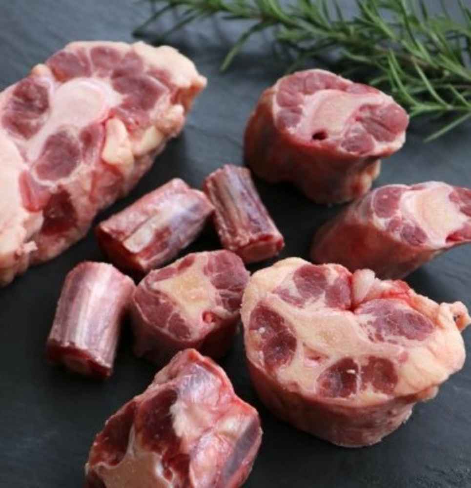 BISON OXTAIL / $9 per lb.